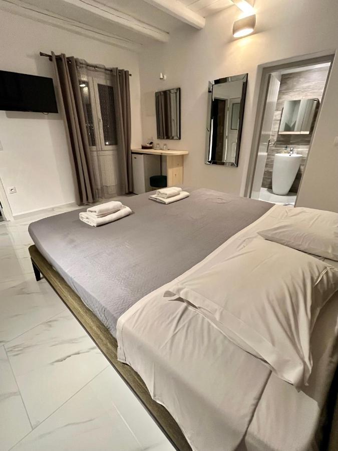 Casa Nostra Mykonos Boutique Rooms & Studios 格拉斯托斯 外观 照片