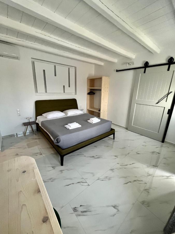 Casa Nostra Mykonos Boutique Rooms & Studios 格拉斯托斯 外观 照片