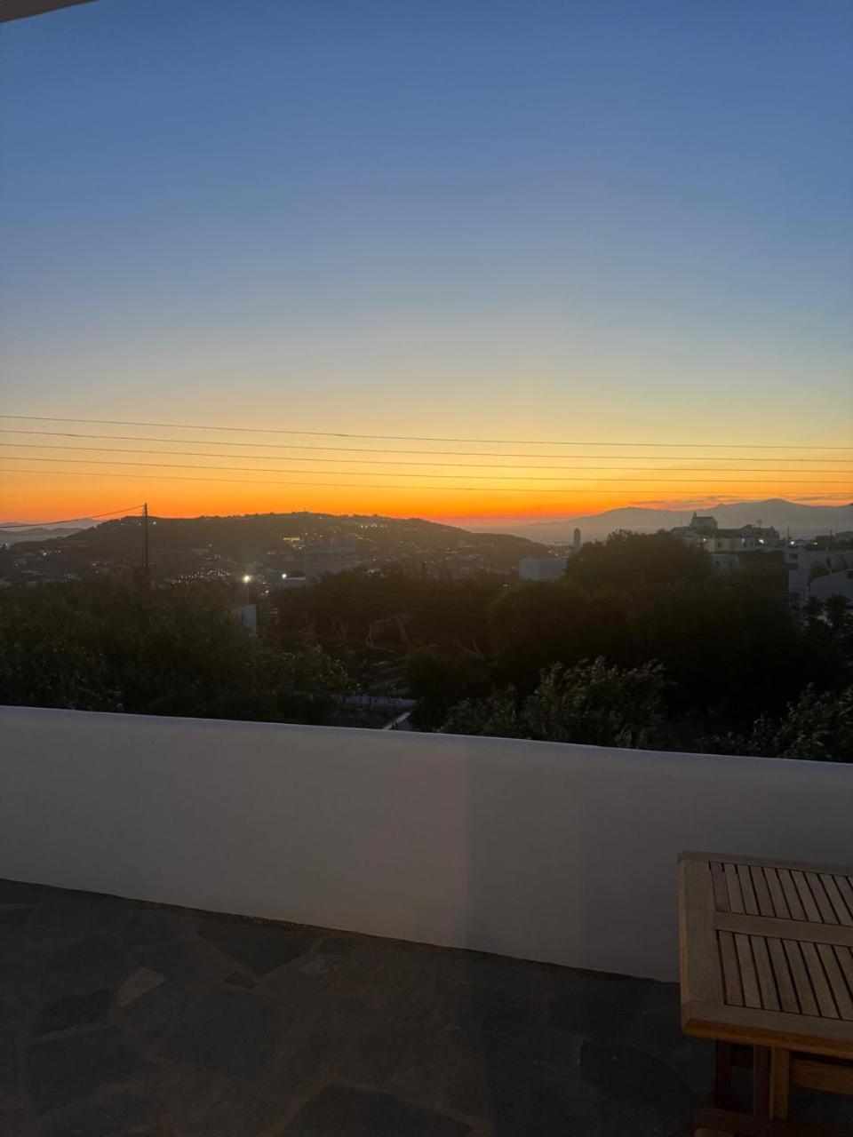 Casa Nostra Mykonos Boutique Rooms & Studios 格拉斯托斯 外观 照片