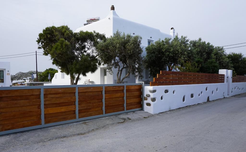 Casa Nostra Mykonos Boutique Rooms & Studios 格拉斯托斯 外观 照片